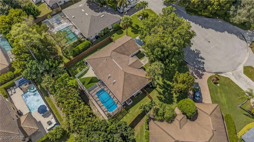 404 Ashbury Way Naples FL 34110