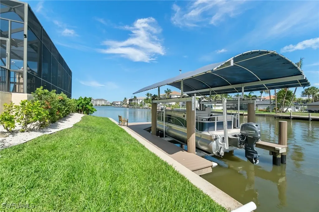 431 Palm Court Naples FL 34108