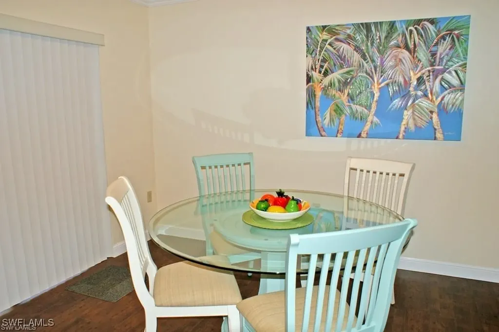 595 93rd Avenue N Naples FL 34108