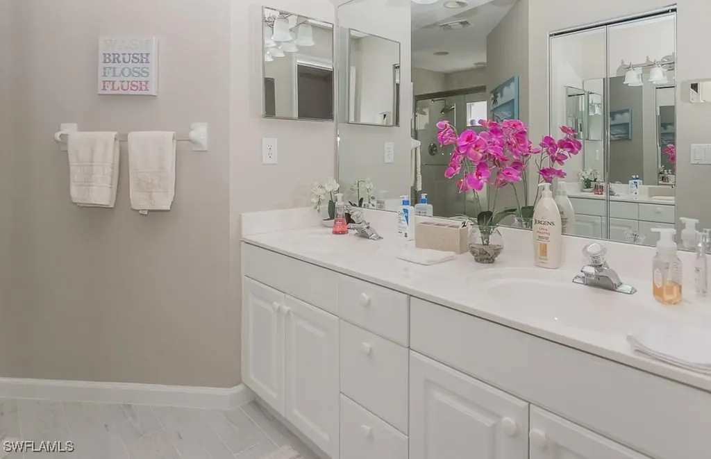 960 Partridge Circle Naples FL 34104