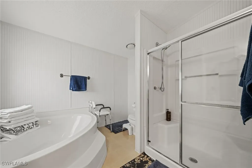 919 Manatee Road Naples FL 34114