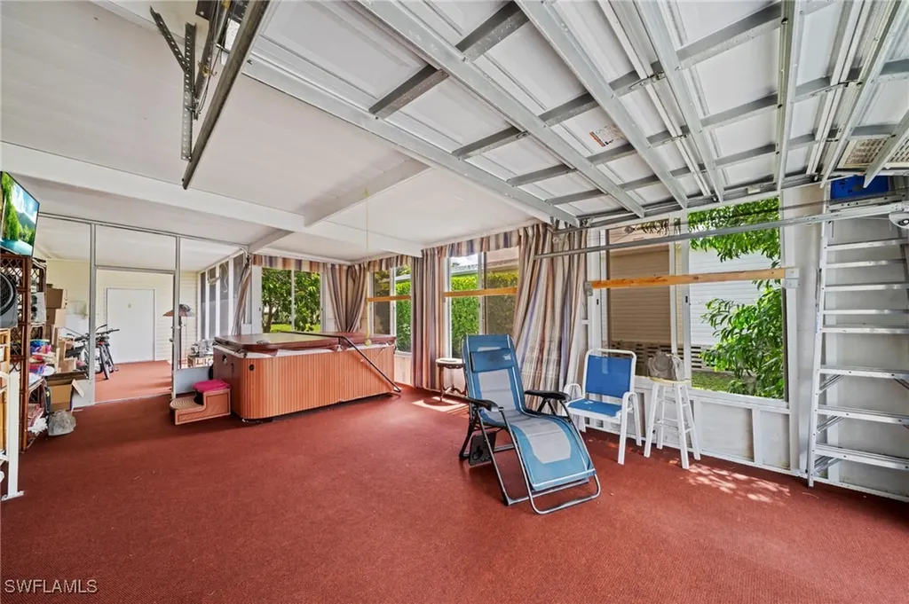 919 Manatee Road Naples FL 34114