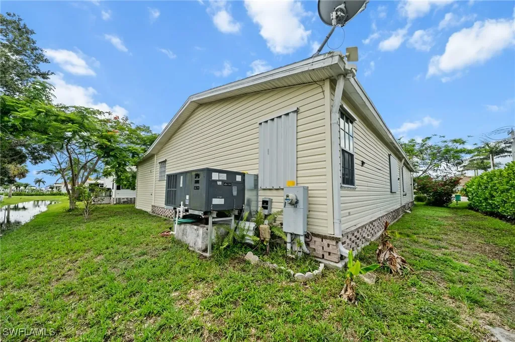 919 Manatee Road Naples FL 34114