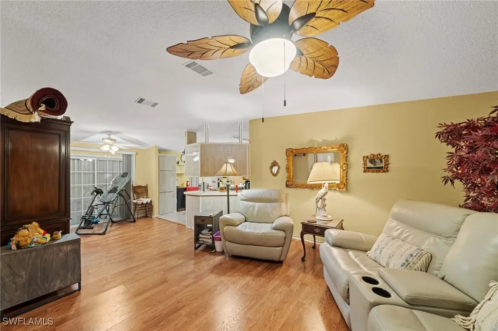 919 Manatee Road Naples FL 34114