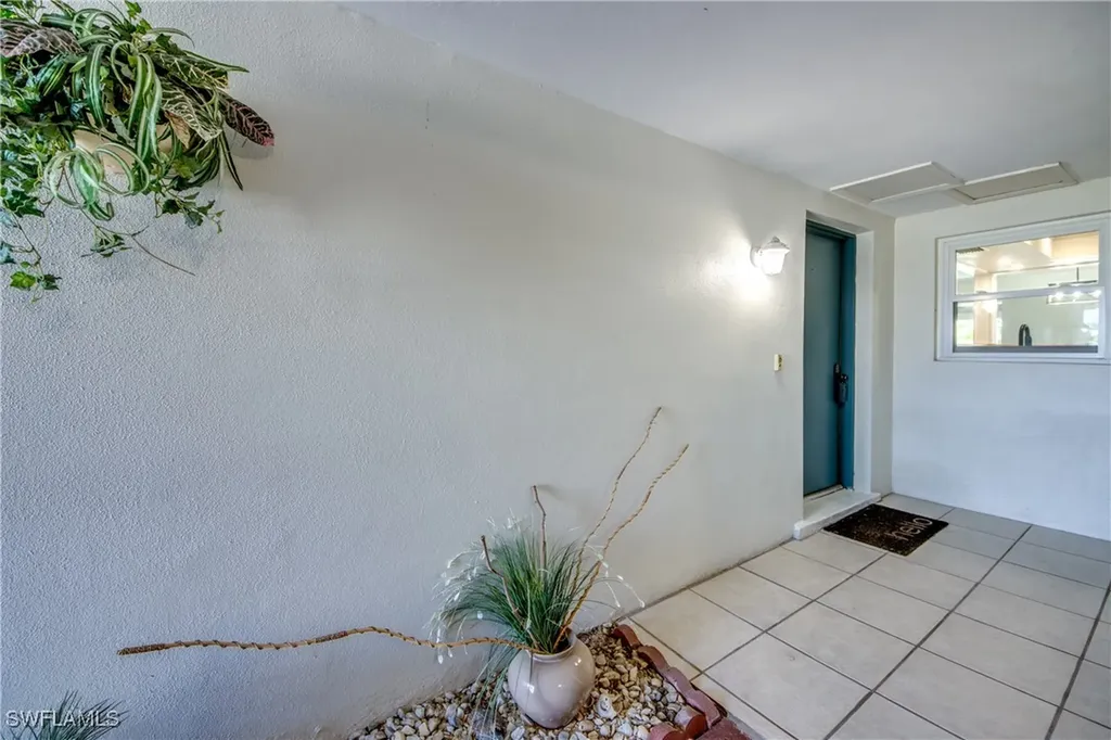 5549 Westwind Lane Fort Myers FL 33919
