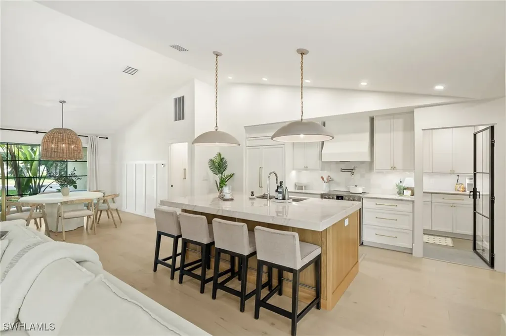 7658 Ponte Verde Way Naples FL 34109