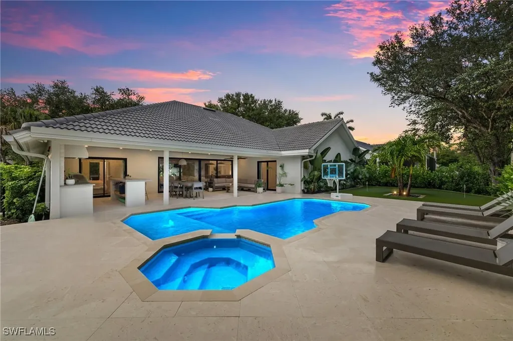7658 Ponte Verde Way Naples FL 34109