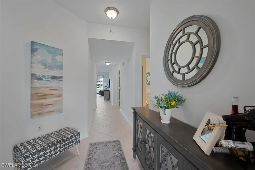3993 Bishopwood Court E Naples FL 34114