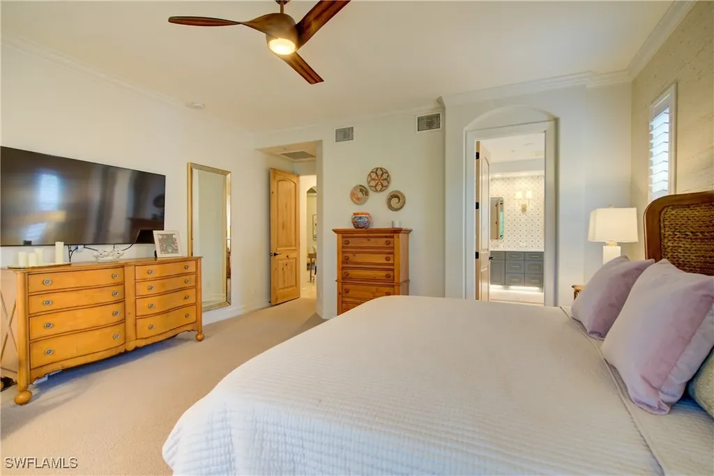 2855 Tiburon Boulevard E Naples FL 34109