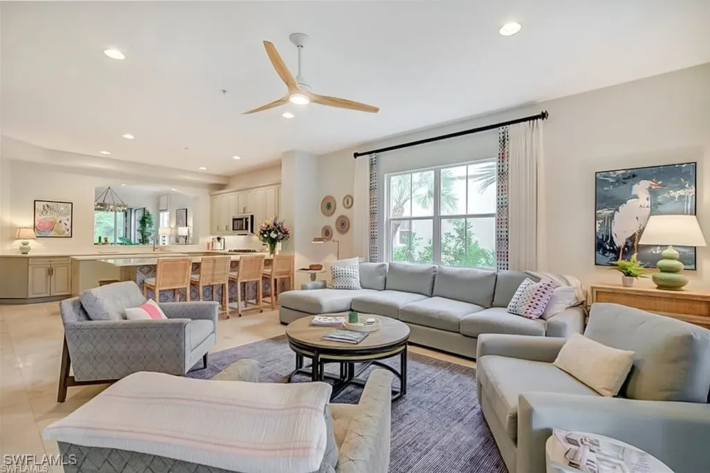 2855 Tiburon Boulevard E Naples FL 34109