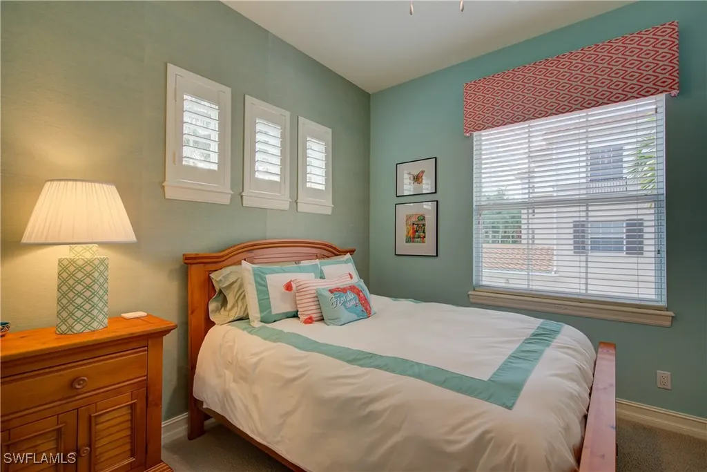 2855 Tiburon Boulevard E Naples FL 34109