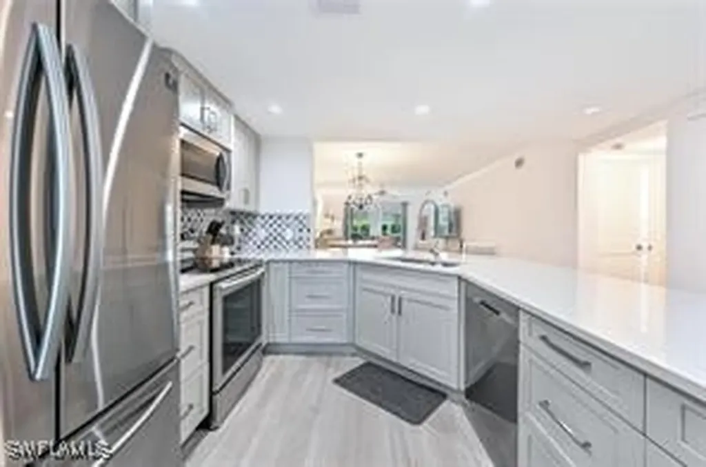 360 Horse Creek Drive Naples FL 34110