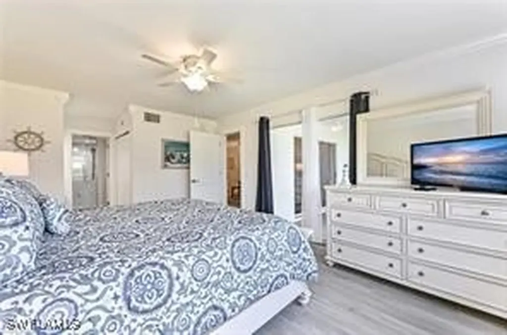 360 Horse Creek Drive Naples FL 34110