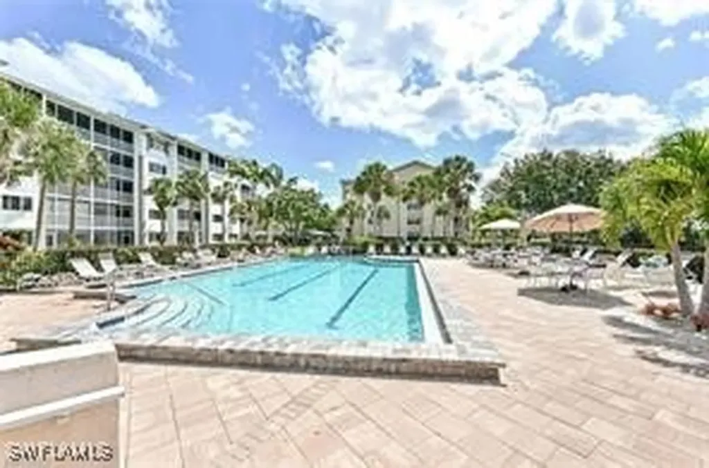360 Horse Creek Drive Naples FL 34110
