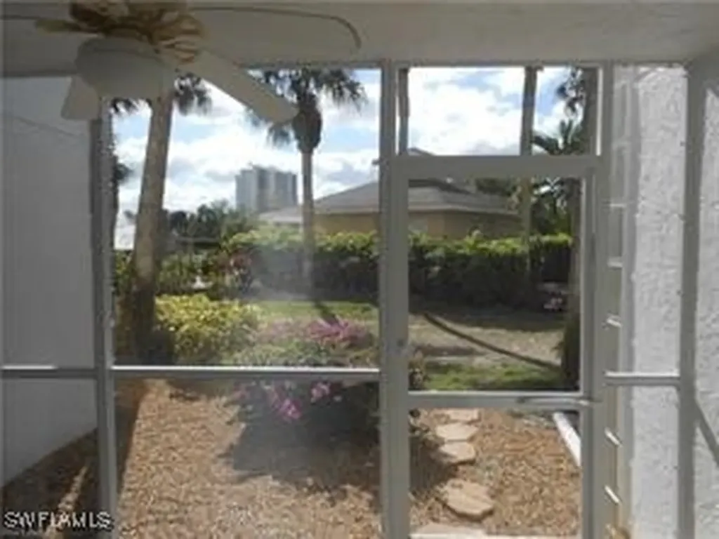 360 Horse Creek Drive Naples FL 34110