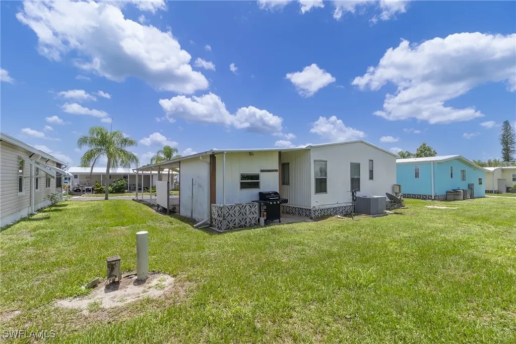 21 Aloe Street Alva FL 33920