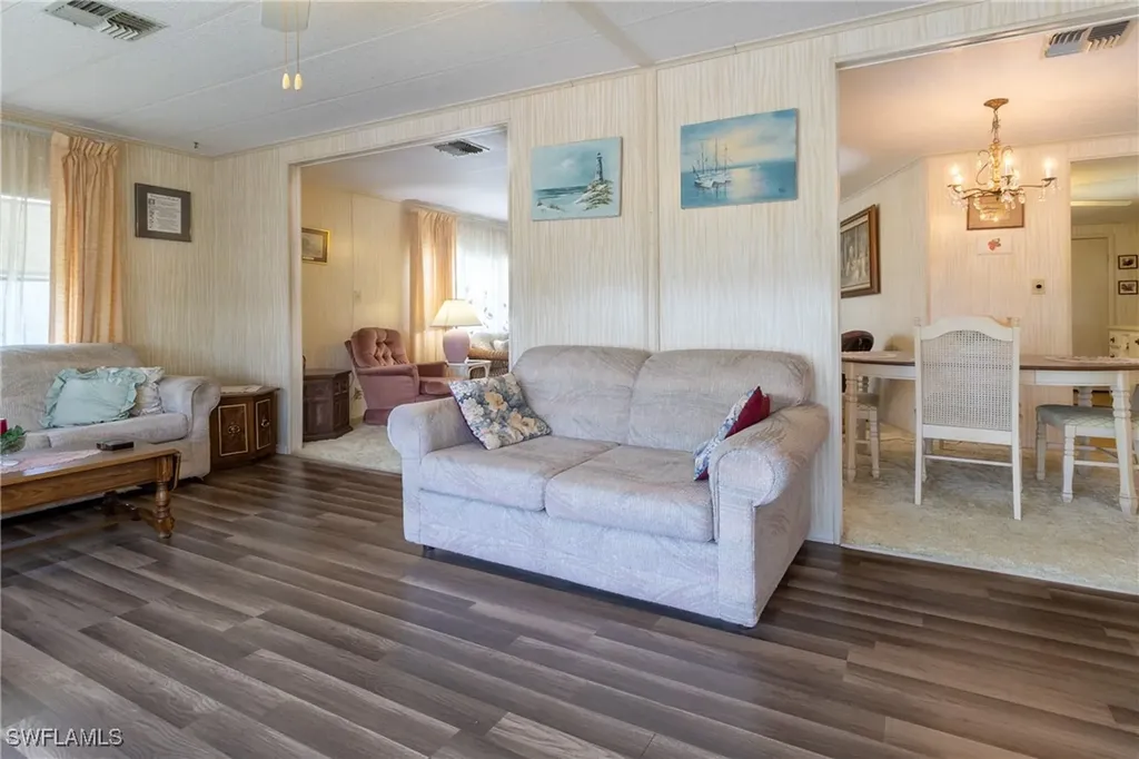 21 Aloe Street Alva FL 33920