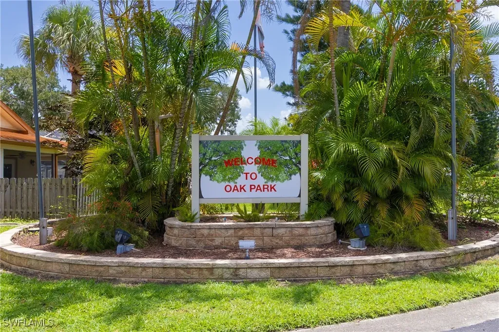 21 Aloe Street Alva FL 33920