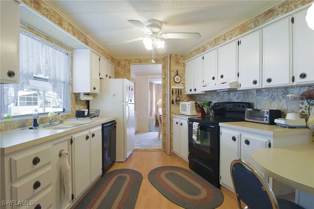 21 Aloe Street Alva FL 33920