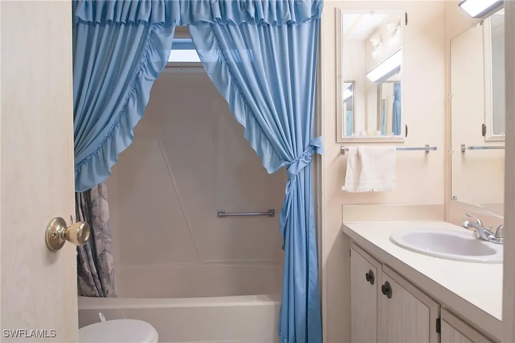 21 Aloe Street Alva FL 33920