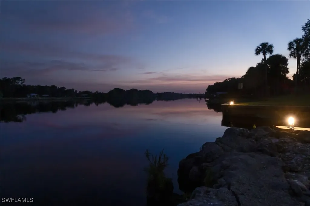 21 Aloe Street Alva FL 33920