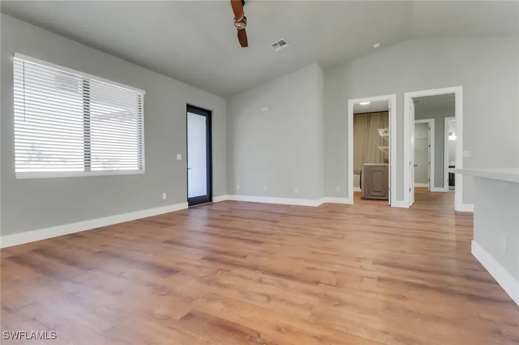 18 Tropicana Parkway W Cape Coral FL 33993