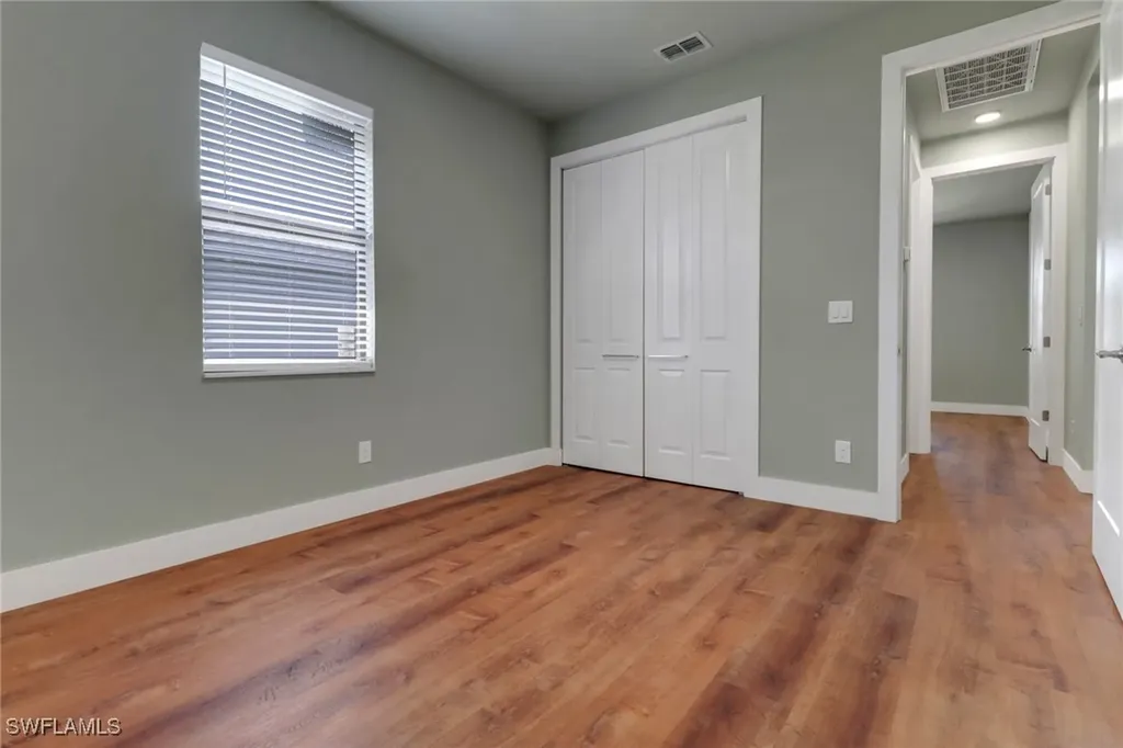 18 Tropicana Parkway W Cape Coral FL 33993