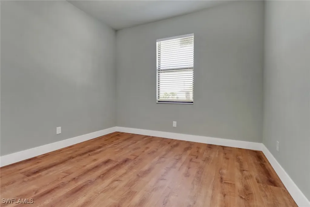 18 Tropicana Parkway W Cape Coral FL 33993