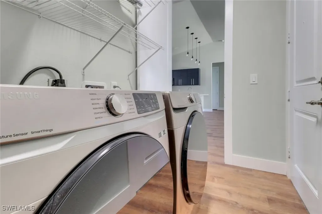 18 Tropicana Parkway W Cape Coral FL 33993