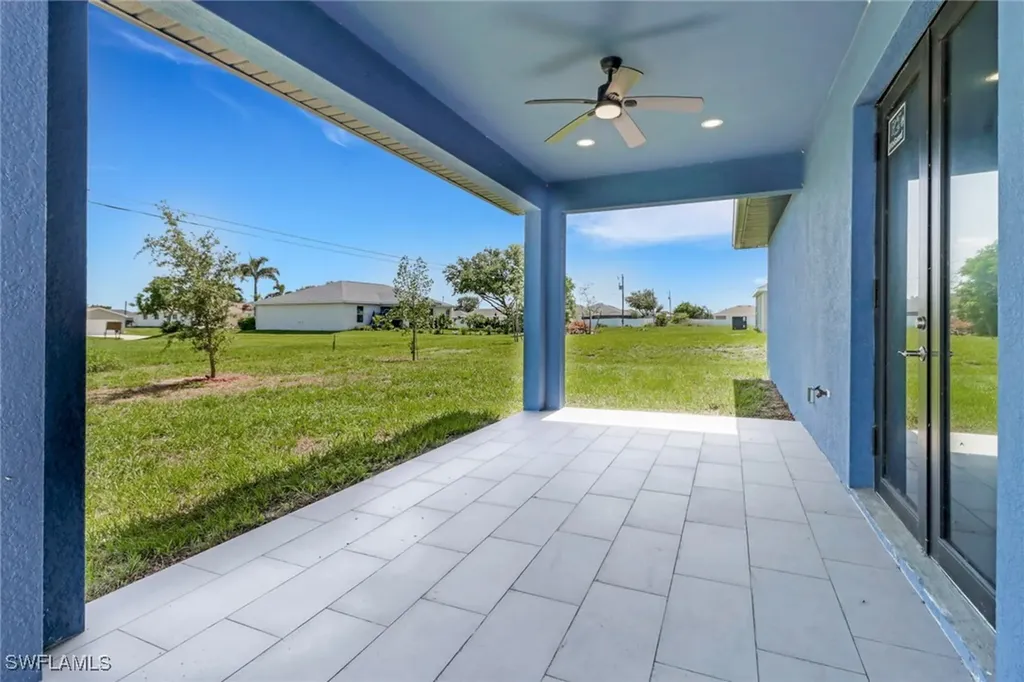 18 Tropicana Parkway W Cape Coral FL 33993
