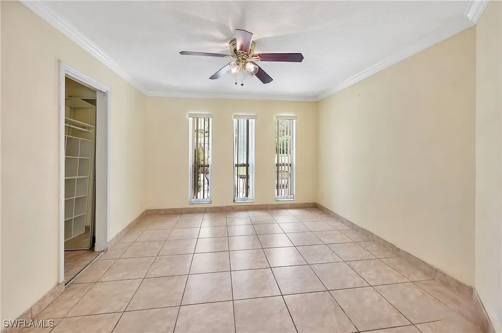 639 Pompano Drive Naples FL 34110