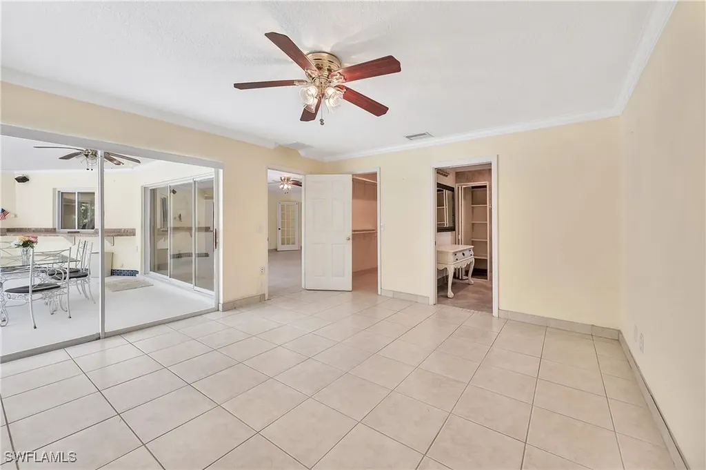 639 Pompano Drive Naples FL 34110