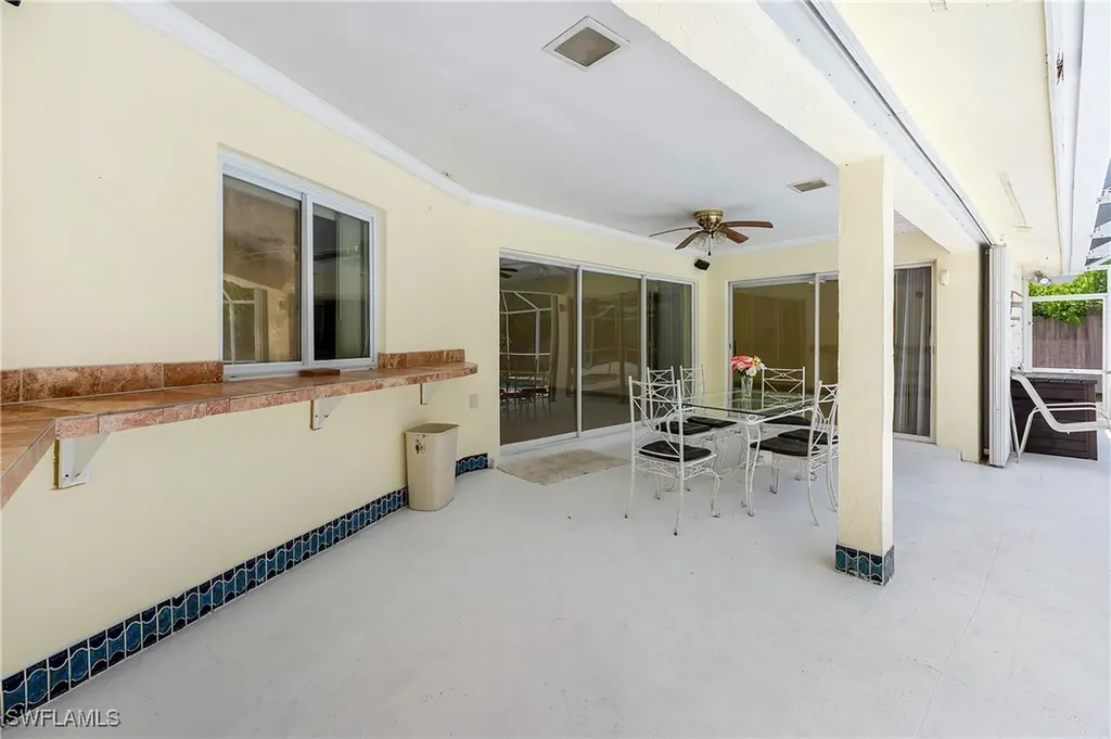 639 Pompano Drive Naples FL 34110