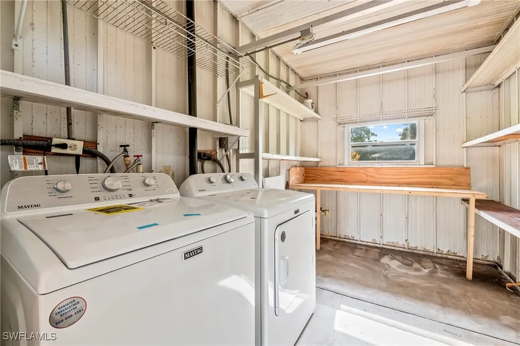 40 Le Mans Drive Naples FL 34112