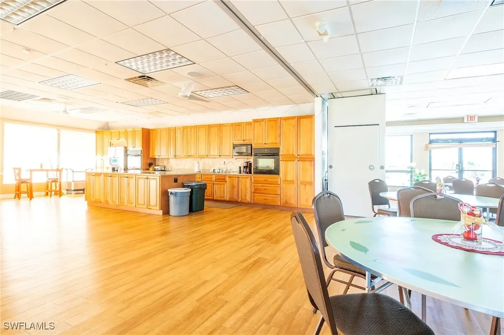 40 Le Mans Drive Naples FL 34112