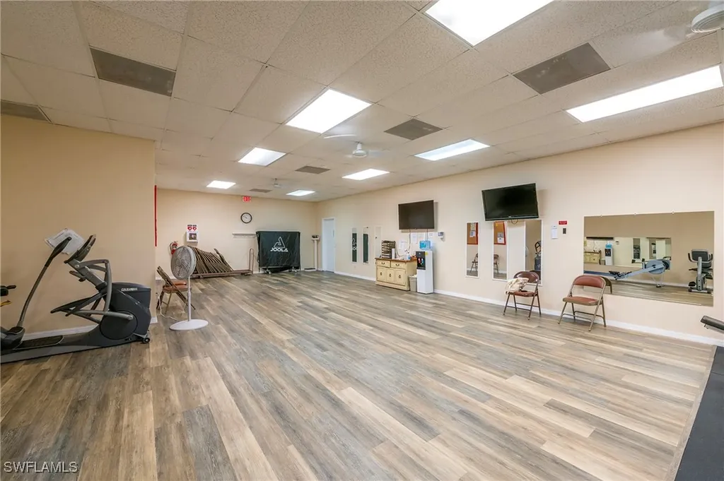 40 Le Mans Drive Naples FL 34112