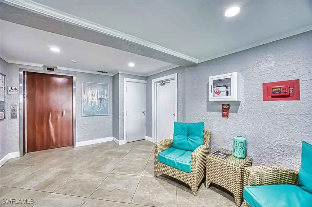 2885 Palm Beach Boulevard Fort Myers FL 33916