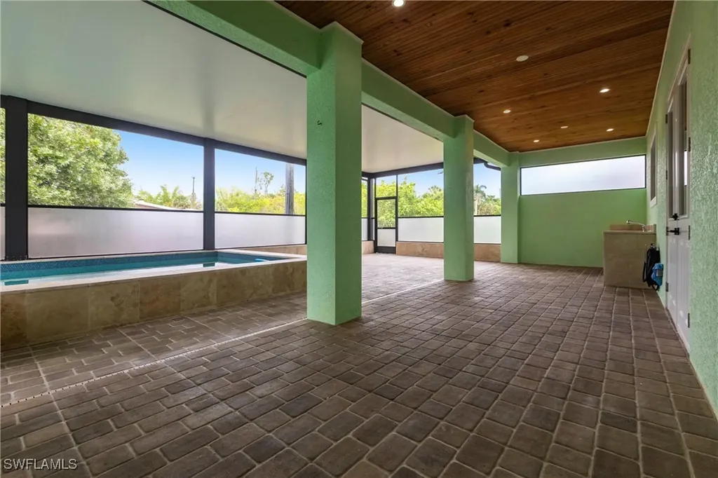 10295 Carolina Street Bonita Springs FL 34135