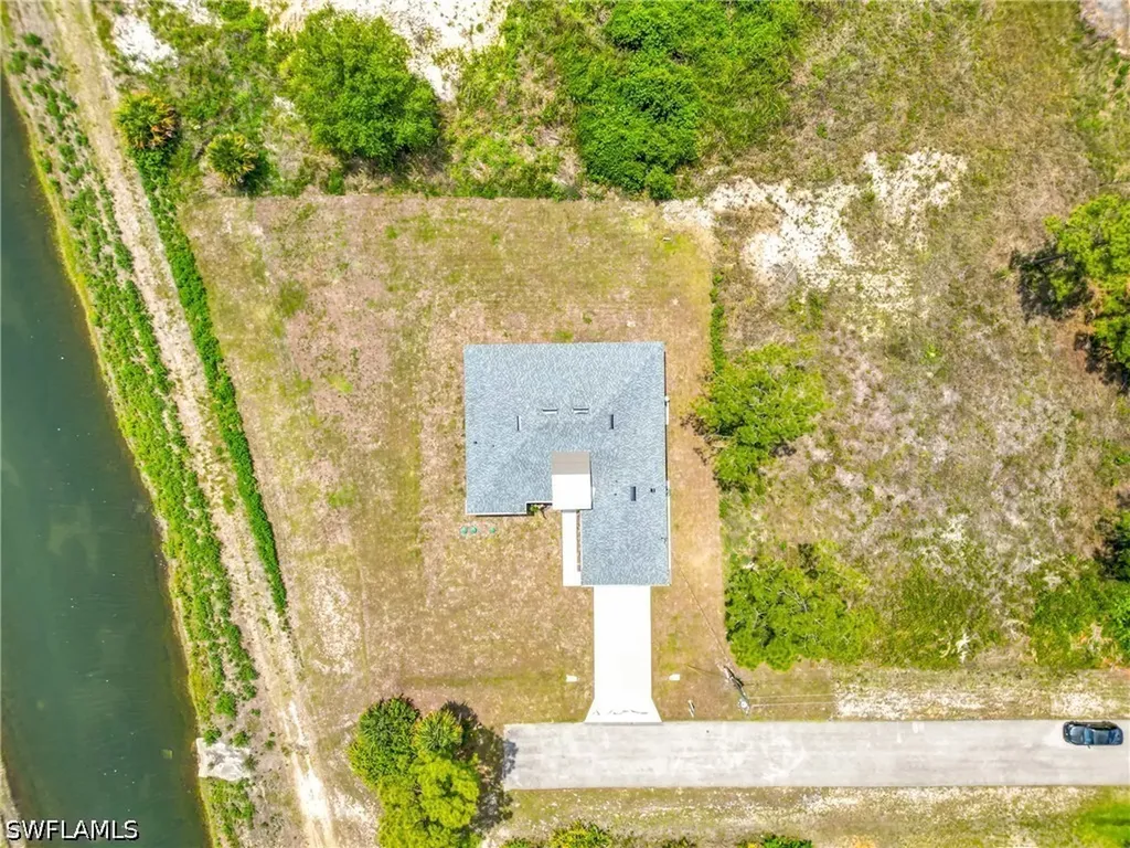 2909 Dora Avenue N Lehigh Acres FL 33971