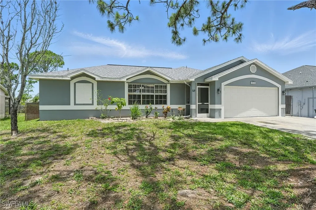 18210 Apple Road Fort Myers FL 33967