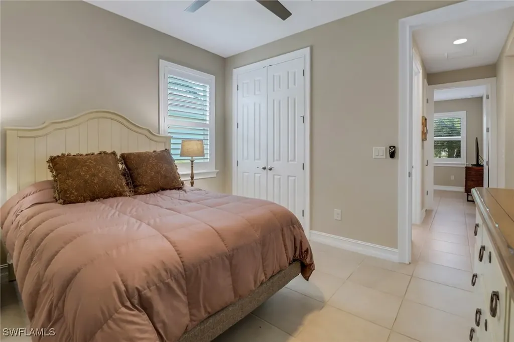 14594 Tropical Drive Naples FL 34114