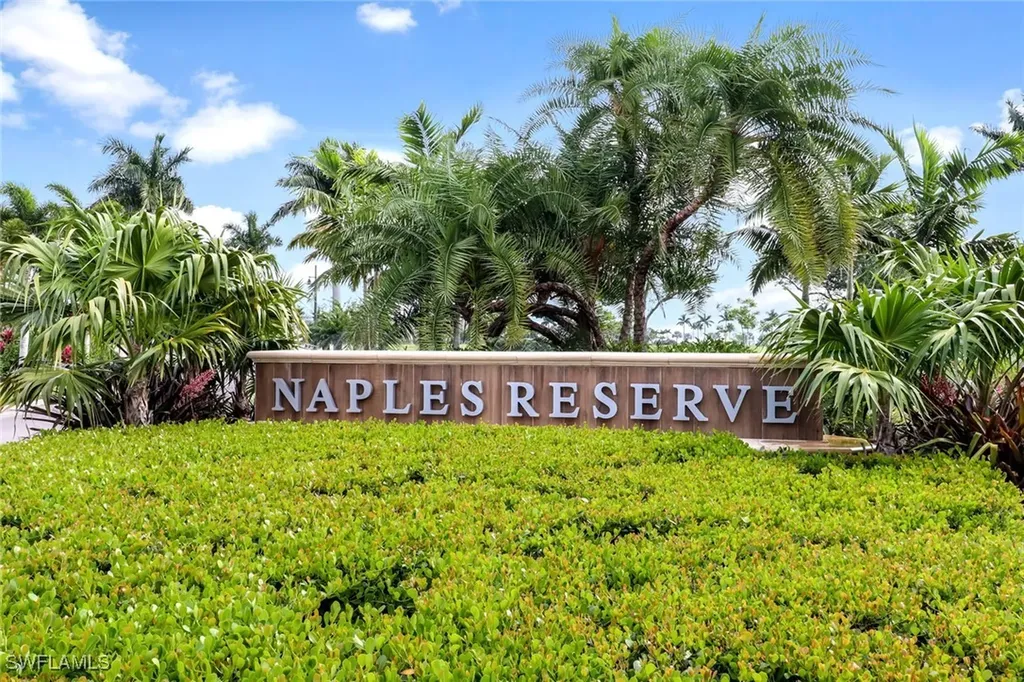 14594 Tropical Drive Naples FL 34114