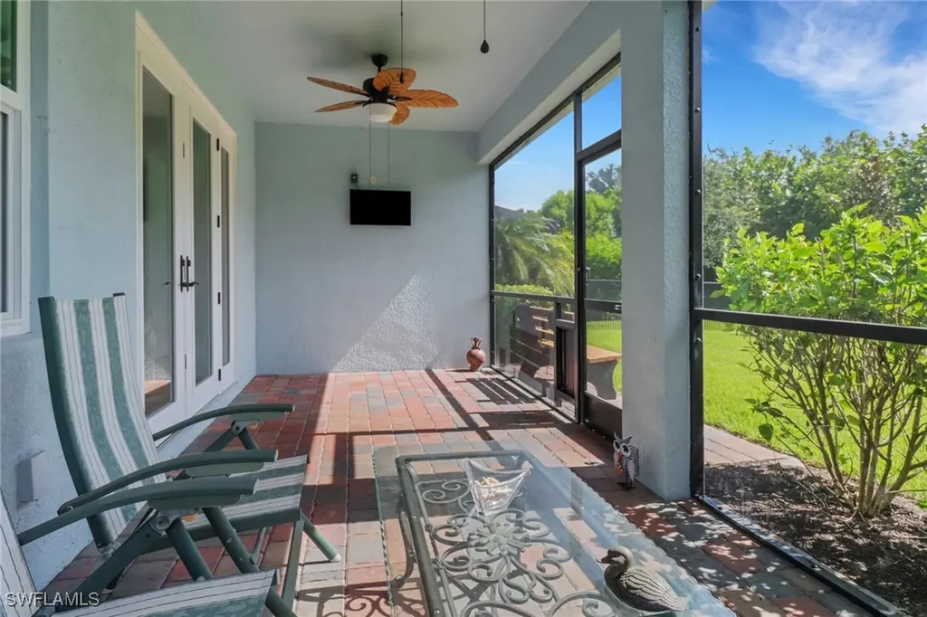 14594 Tropical Drive Naples FL 34114