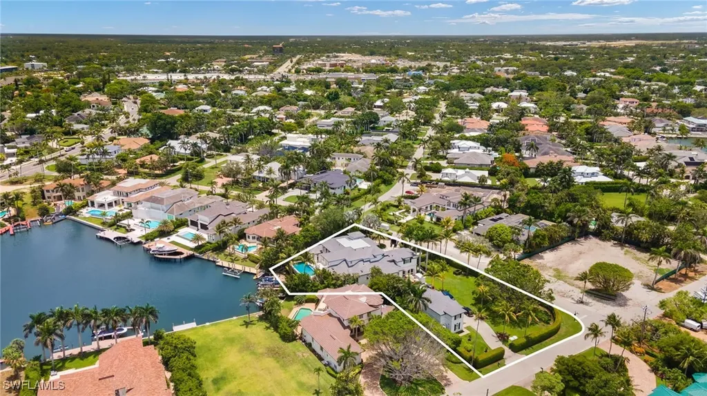 275 Spring Line Drive Naples FL 34102