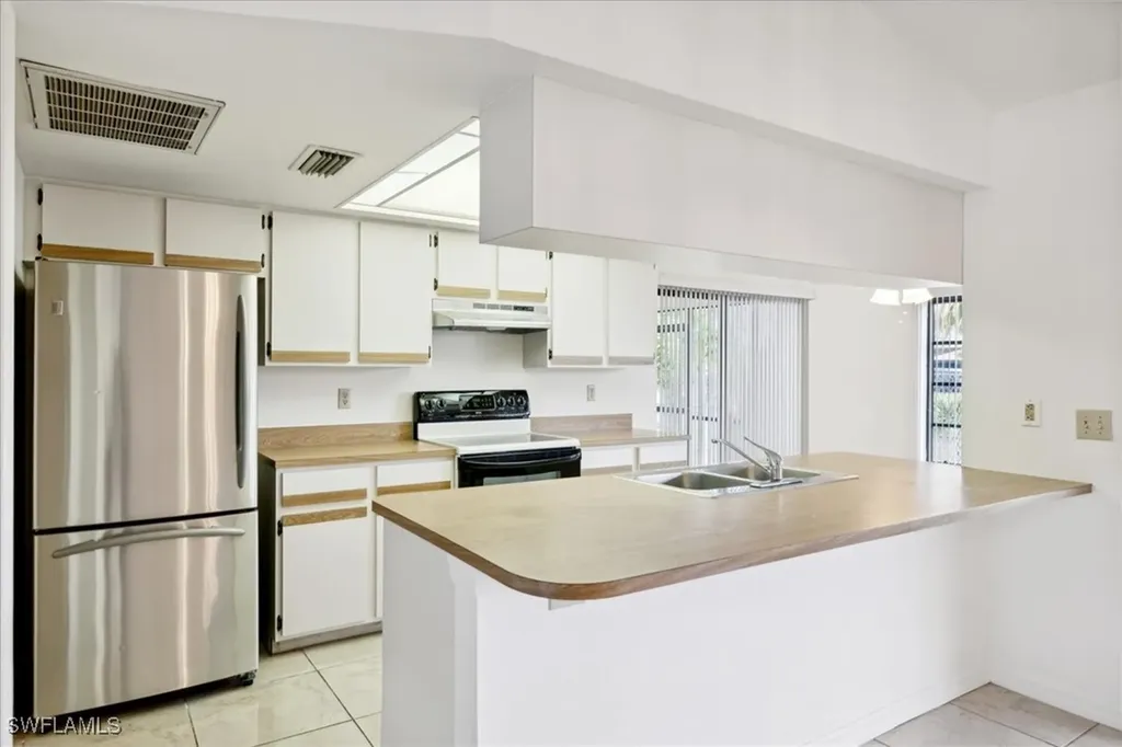 1449 SE 16th Street Cape Coral FL 33990