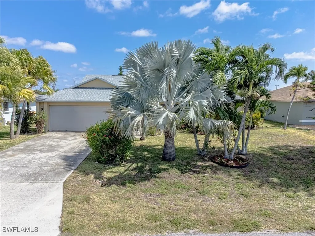 1449 SE 16th Street Cape Coral FL 33990