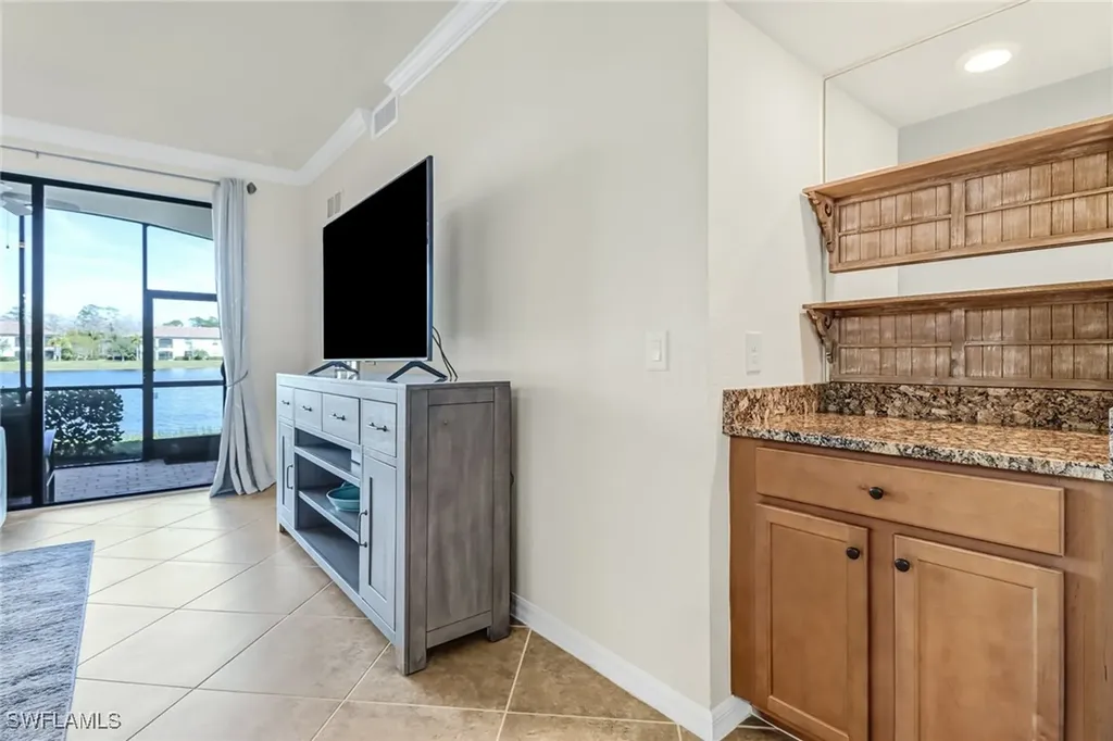 9521 Avellino Way Naples FL 34113