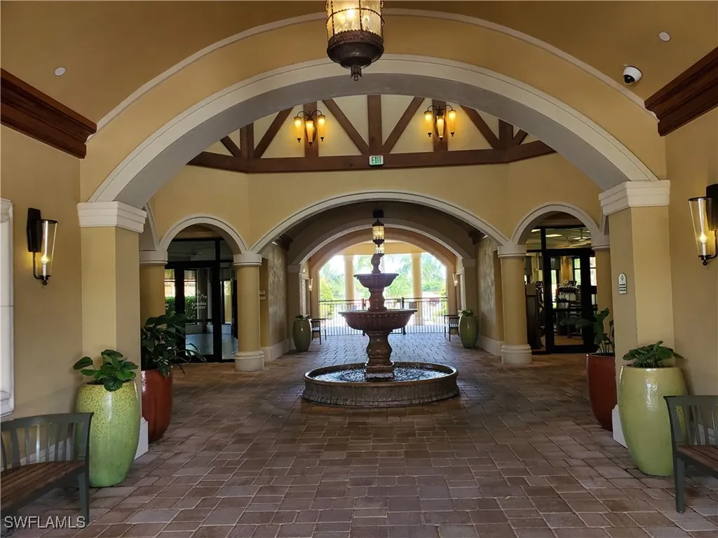 9521 Avellino Way Naples FL 34113