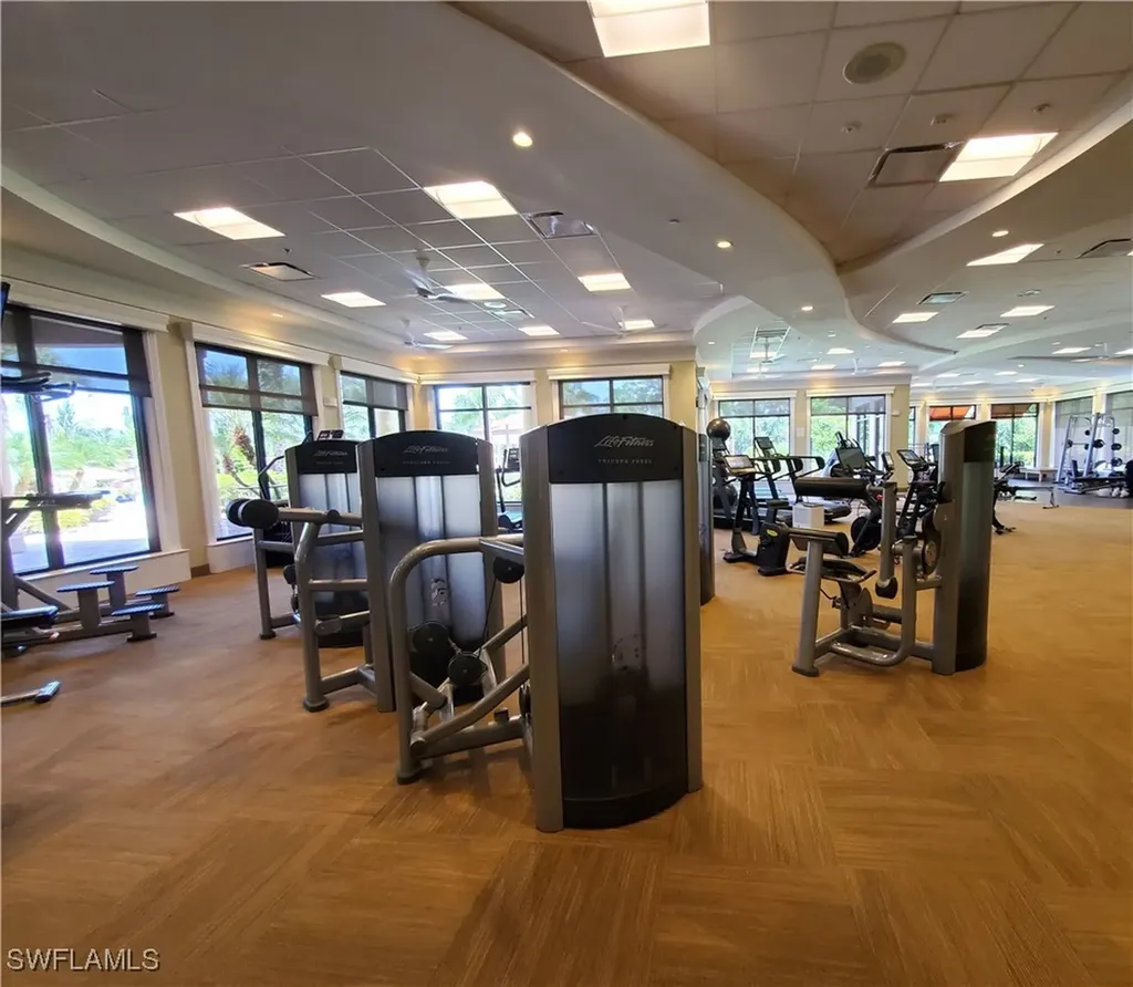 9521 Avellino Way Naples FL 34113