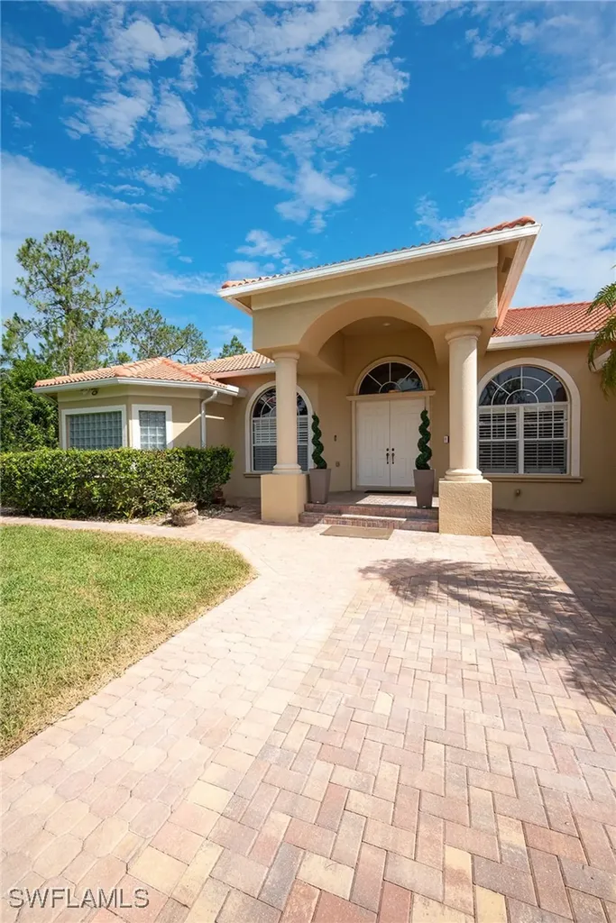 1640 Golden Gate Boulevard W Naples FL 34117